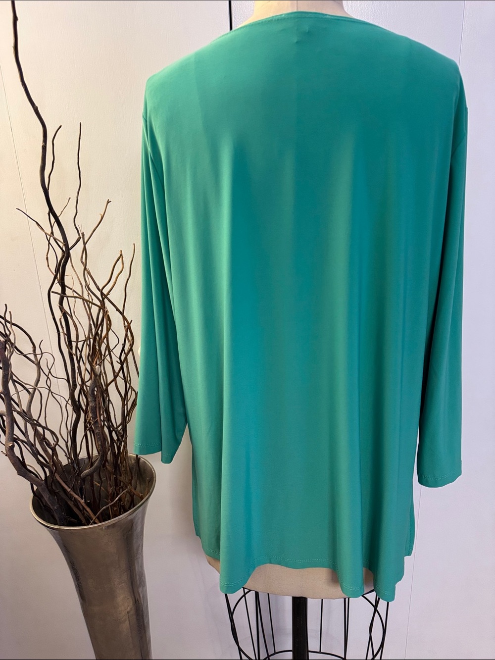 Slinky Brand Apple green Double-Strap V-Neck Long Sleeve Top - Picture 4 of 6